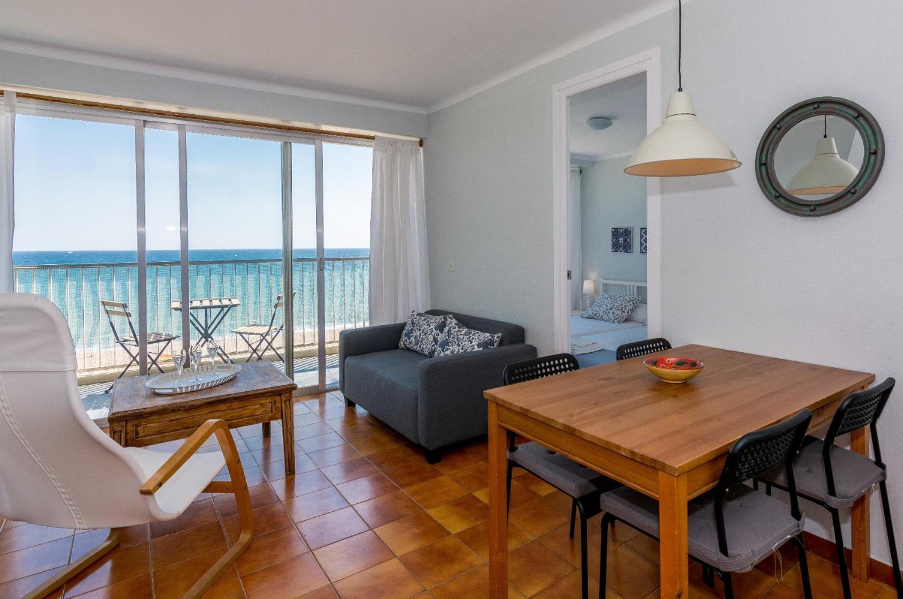 Homeholidaysrentals Etoile Calella Extérieur photo